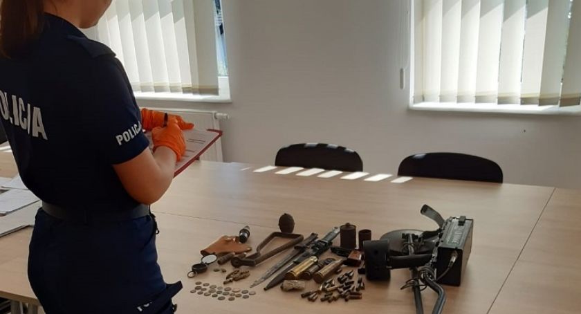 Amunicja i materiały wybuchowe w domu - 62-latkowi z Chwaszczyna grozi 8 lat więzienia