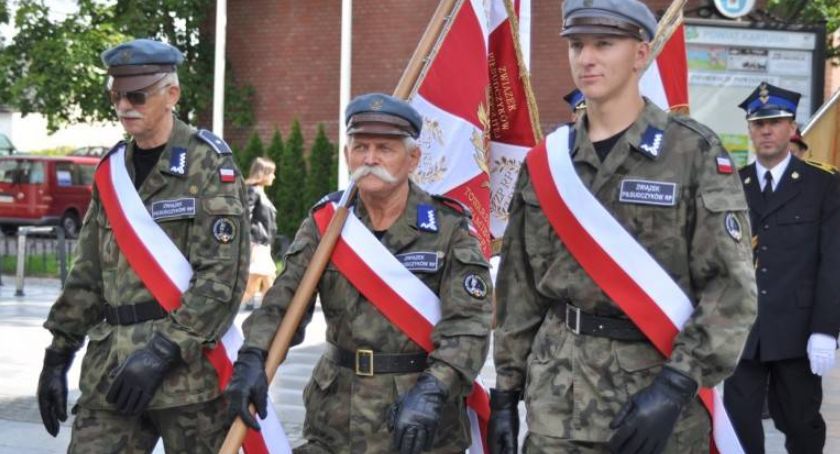 Obchody 100. rocznicy Bitwy Warszawskiej i święta Wojska Polskiego w Kartuzach