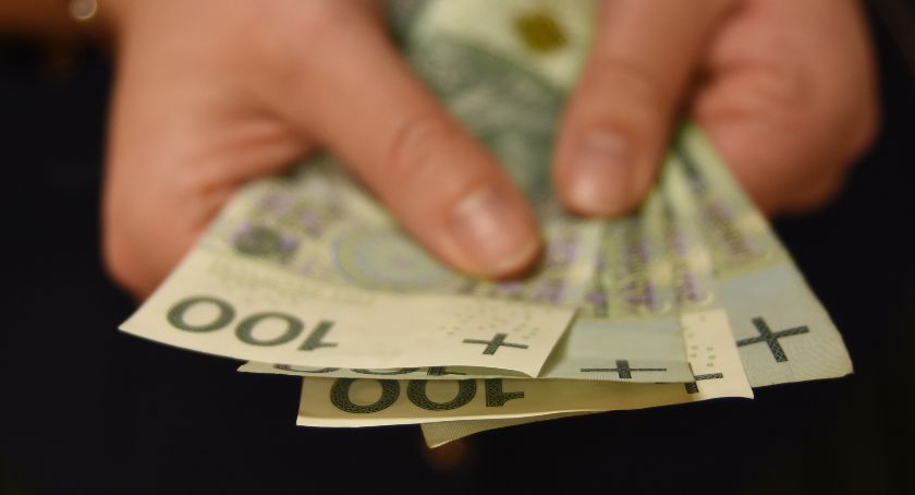 Sprawdź, którzy uczniowie otrzymali stypendia burmistrza Kartuz