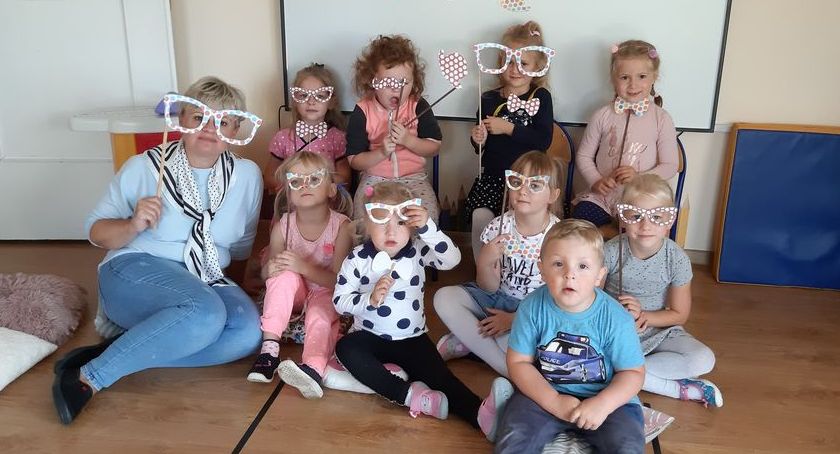 Kolorowy Dzień Kropki w Podjazach