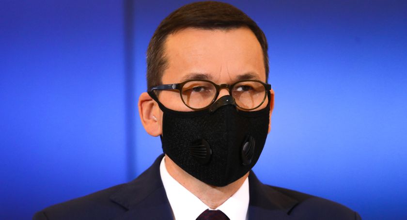 Zamknięcie szkół, kin, ograniczenia w galeriach handlowych - co jeszcze się zmieni?