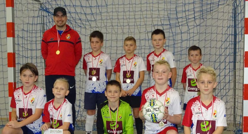 Piłkarze AP Energii Gryf Słupsk zwycięzcami turnieju inaugurującego cykl Kiełpino Cup 2011 