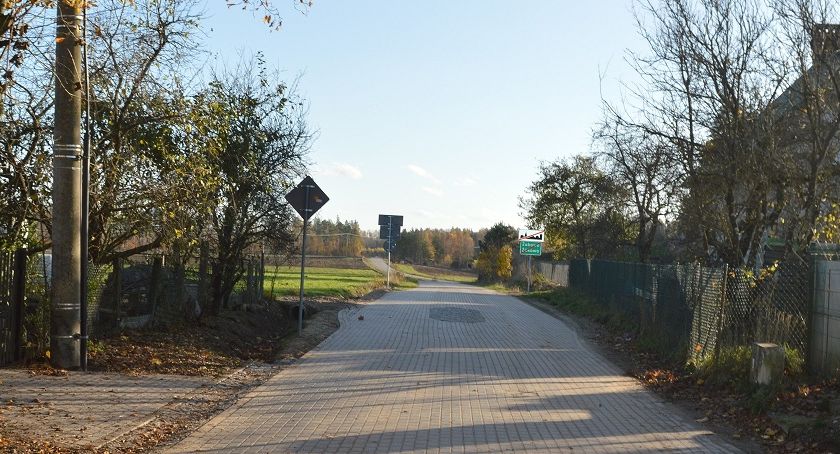 Droga gminna w Żakowie przebudowana