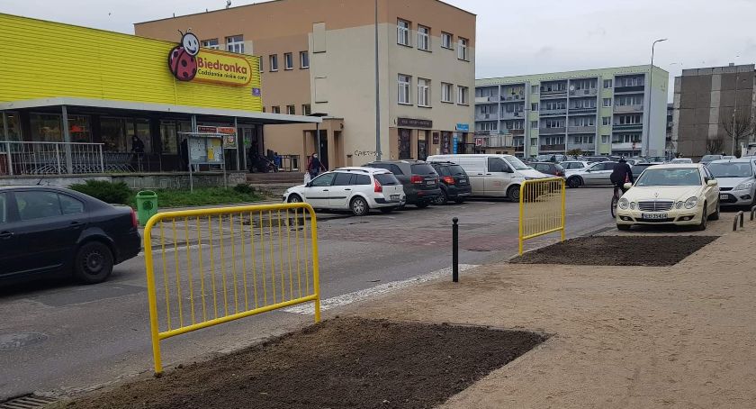 Kartuzy. Czy te barierki były potrzebne? Burmistrz wyjaśnia