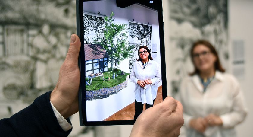 Sztuka w rozszerzonej rzeczywistości - magiczna wystawa w kartuskim muzeum