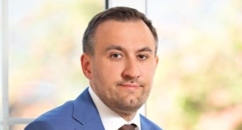 Tomasz Augustyniak ma zostać odwołany? Samorządowcy w obronie pomorskiego szefa sanepidu