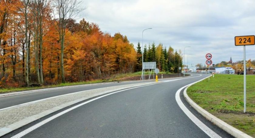 Posłanka Senyszyn interweniuje ws. nadania ulicy w Kartuzach imienia Jana Pawła II