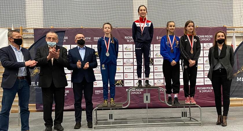 Dominika Konkel z Pucharem Polski, Klaudia Merchel trzecia