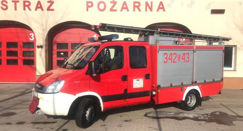 Kartuscy strażacy z nowym wozem ratownictwa technicznego 