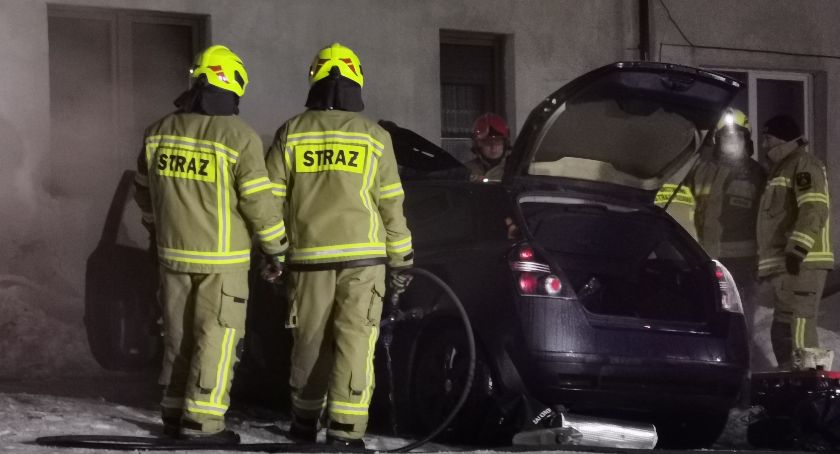 Somonino. Spłonął samochód osobowy