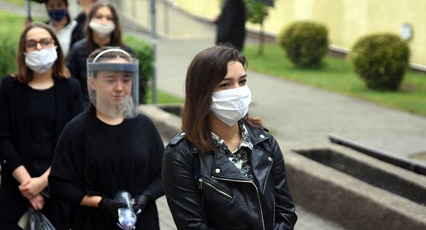 Trwają matury próbne – zapytaliśmy maturzystów, jak im poszło