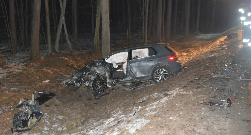 Borcz. Tragiczny wypadek na K20 - nie żyją dwie osoby