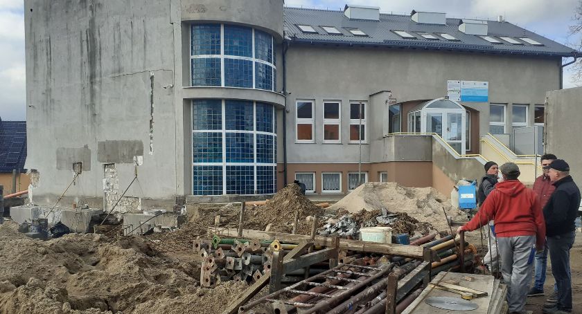 Trwa rozbudowa szkoły podstawowej w Łapalicach