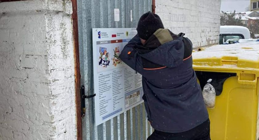 Kartuzy. Gmina oferuje darmowe tablice, które pomogą w segregacji odpadów
