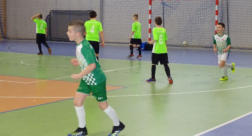 Zwycięstwo piłkarzy Lwa Lębork w turnieju Kiełpino Cup. Amator Kiełpino poza podium 