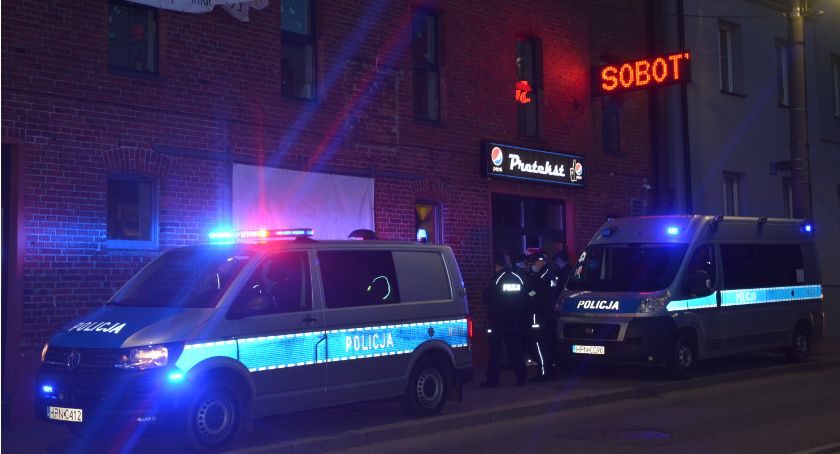 Dwudniowa policyjna kontrola w kartuskim pubie 