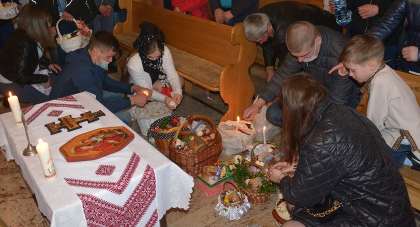 Grekokatolicy świętują Wielkanoc - w Kartuzach odbyła się msza z okazji Wielkiego Dnia