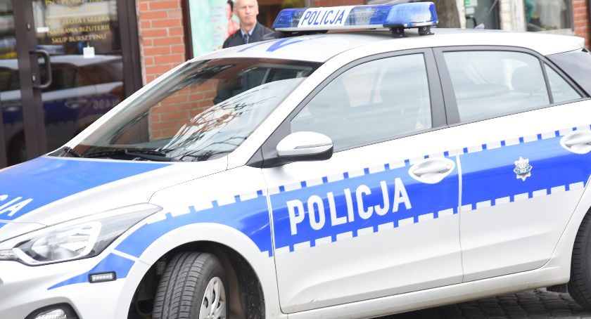 Doprowadziła do czołówki - miała prawie dwa promile