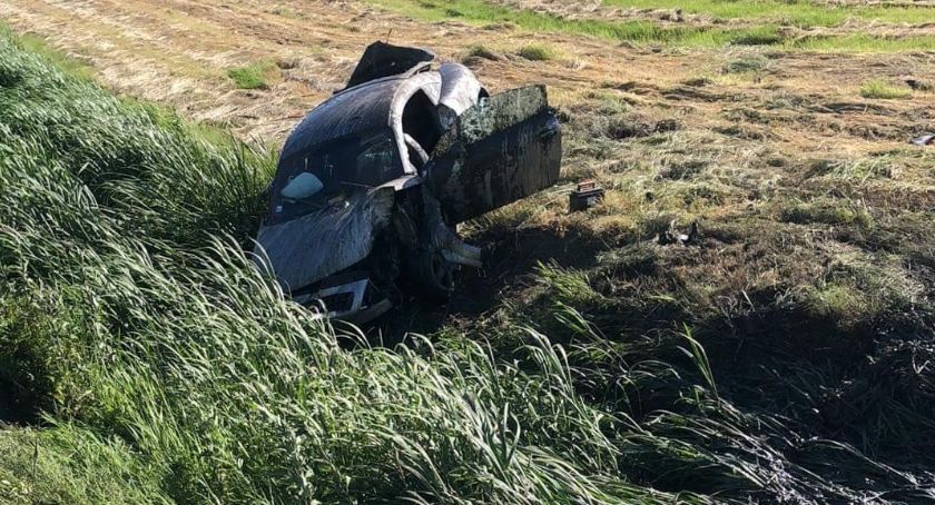 Przyjaźń. 23-latka wjechała do rowu - trafiła do szpitala
