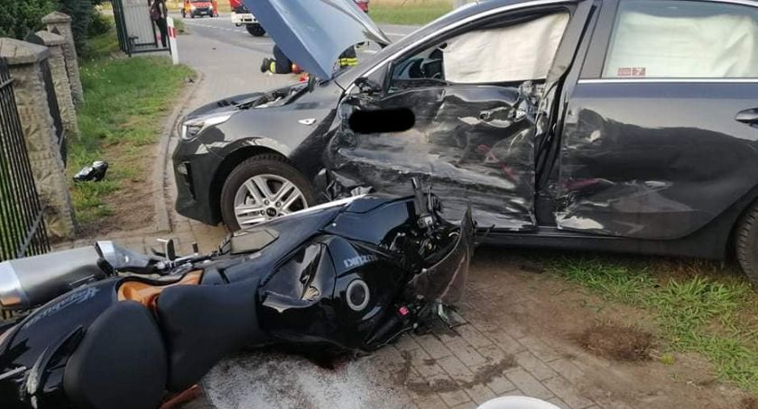 Miszewko. Zderzenie osobówki z motocyklem - ranne dwie osoby