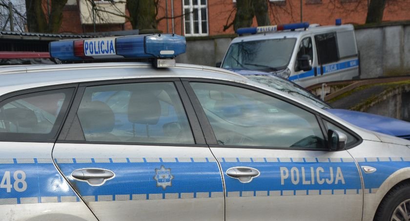 Sierakowice. Kolizja z udziałem radiowozu