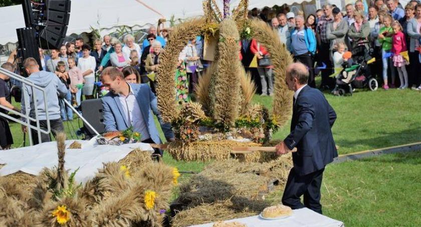 Dożynki w gminie Sierakowice w pięciu miejscowościach