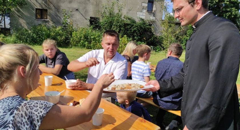 Parafialne dożynki w Stężycy