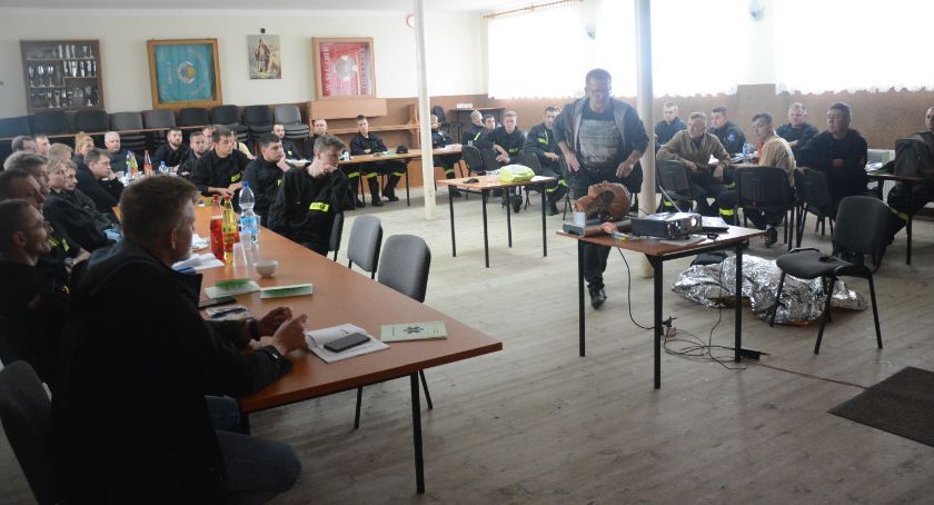 Strażacy-ochotnicy rozpoczęli kurs kwalifikowanej pierwszej pomocy