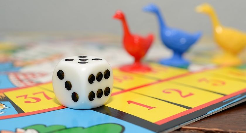Klub Wolontariatu Warto zaprasza na wtorkowe gry planszowe