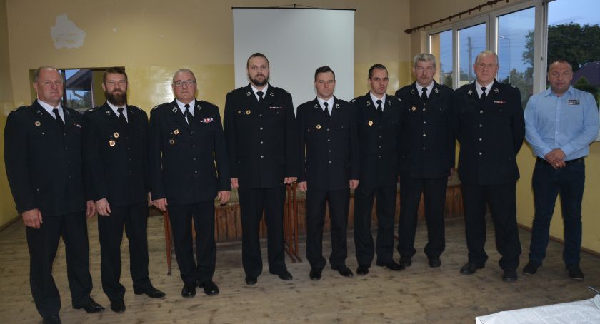 Strażacy z Dzierżążna wybrali zarząd na kolejną kadencję