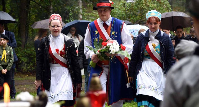 Złożyli hołd ofiarom II wojny światowej w Kaliskach
