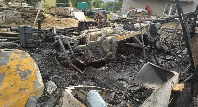 Pożar strawił garaż i nową naczepę. Jest zbiórka dla pogorzelców z Kameli