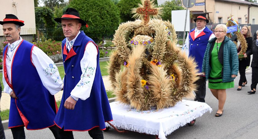Rolnicy z diecezji pelplińskiej dziękowali za plony w Lubaniu