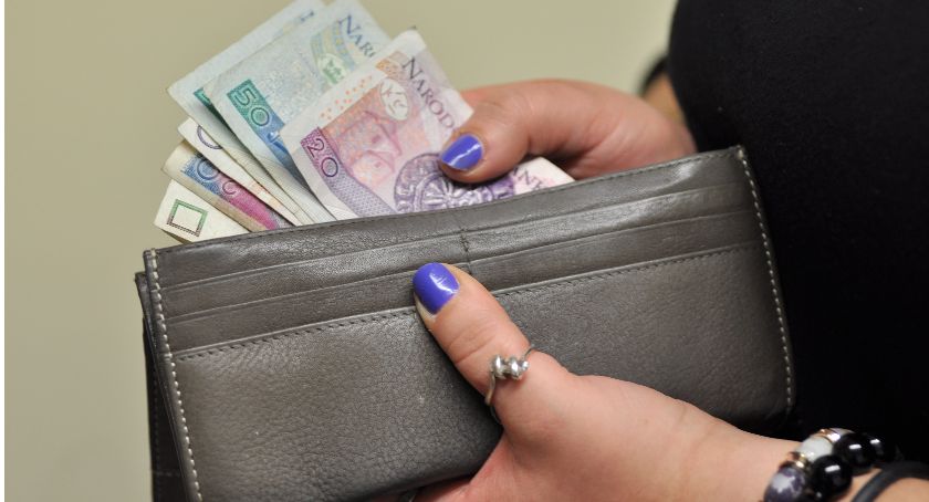 Chmielno. Ruszył nabór wniosków o stypendia dla studentów
