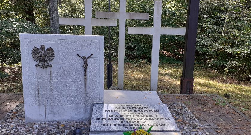 Odnawiają pomnik ofiar hitlerowców w Lesie Hopowskim