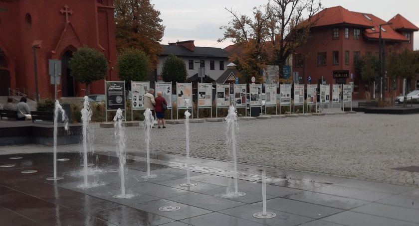Na kartuskim Rynku można obejrzeć wystawę o historii TOW 