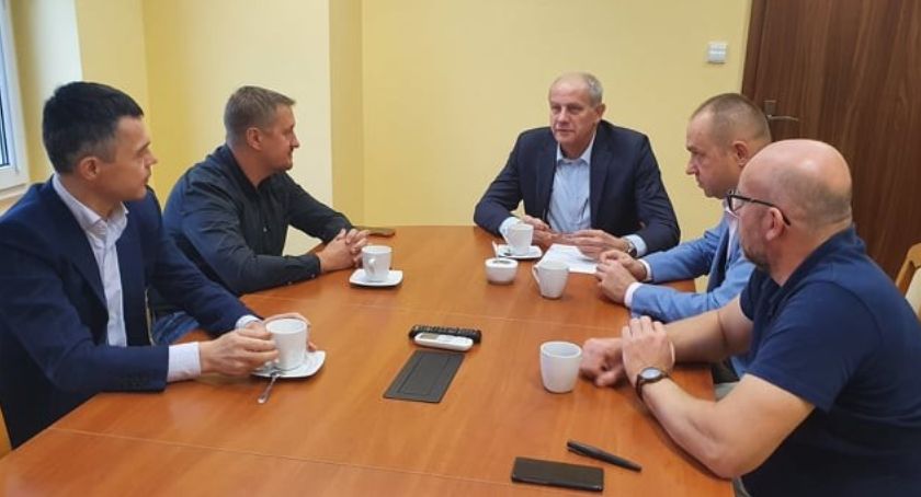 Wiemy, kiedy zakończą się przebudowy dróg w ramach węzła integracyjnego w Rębiechowie