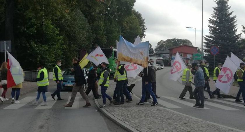 Będą protestować i blokować K20. Policjanci wyznaczyli objazdy