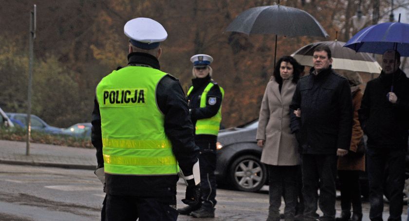 Sprawdź, jak będzie wyglądała organizacja ruchu przy cmentarzach