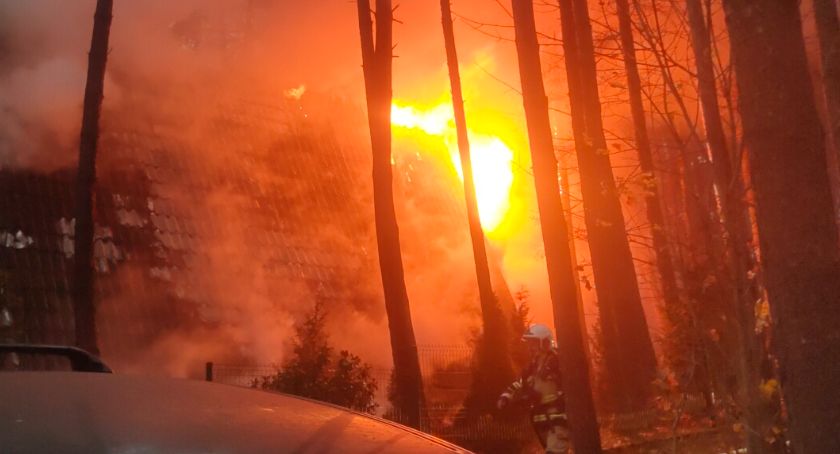 Sitno. Spłonął domek letniskowy - w płomieniach zginął mężczyzna