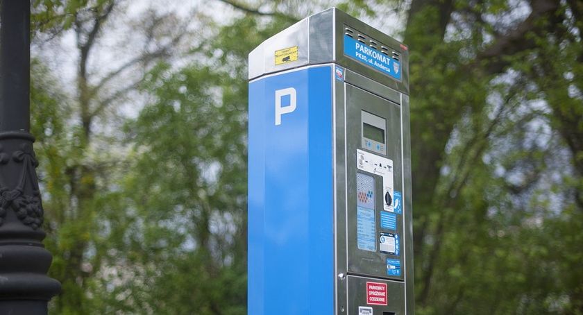 Mieszkańcy oburzeni. Samorząd zagalopował się z nowymi zasadami płatnego parkowania w Kartuzach?