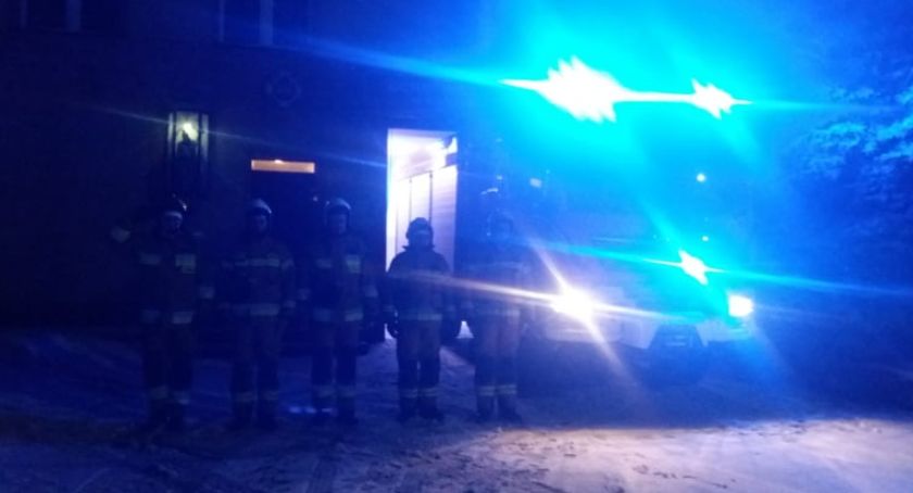 Zawyły strażackie syreny w hołdzie strażakom, którzy zginęli w drodze do akcji
