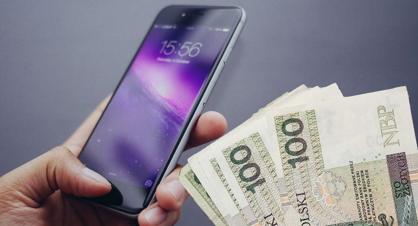 Cyberprzestępca ograbił ją z 54.000 złotych