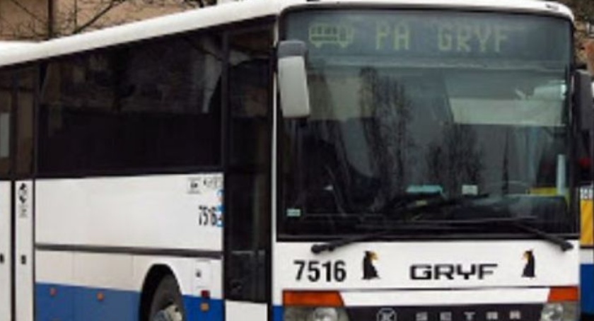 P.A. Gryf: inflacja szaleje, autobusy puste. Jest podwyżka cen biletów 