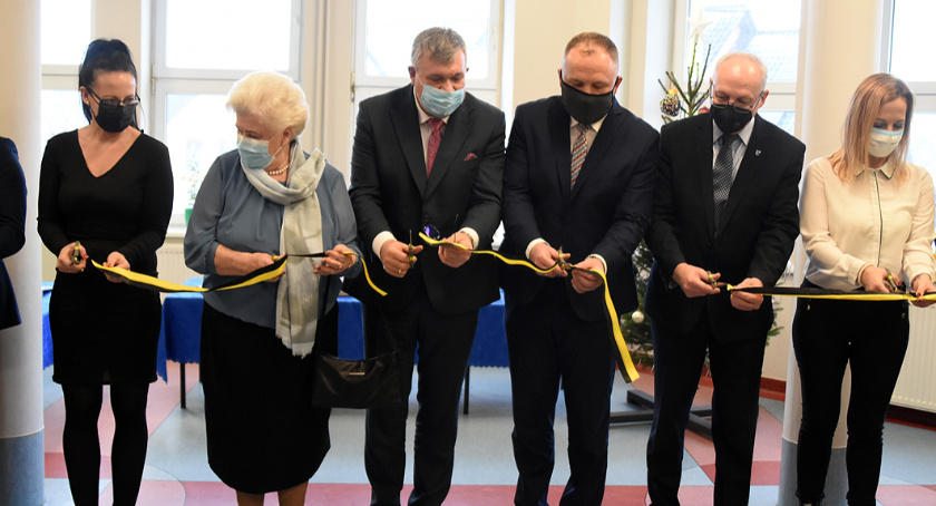 Łapalice. Otwarto nowe skrzydło szkoły podstawowej