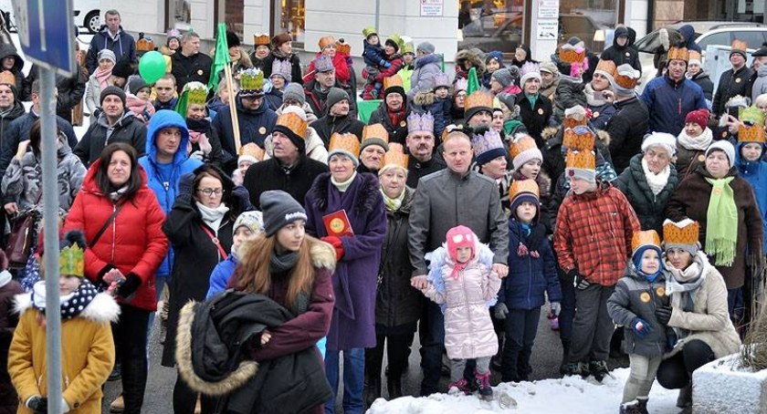 W czwartek ulicami Sierakowic i Kartuz przejdą orszaki Trzech Króli, w Żukowie kameralniej