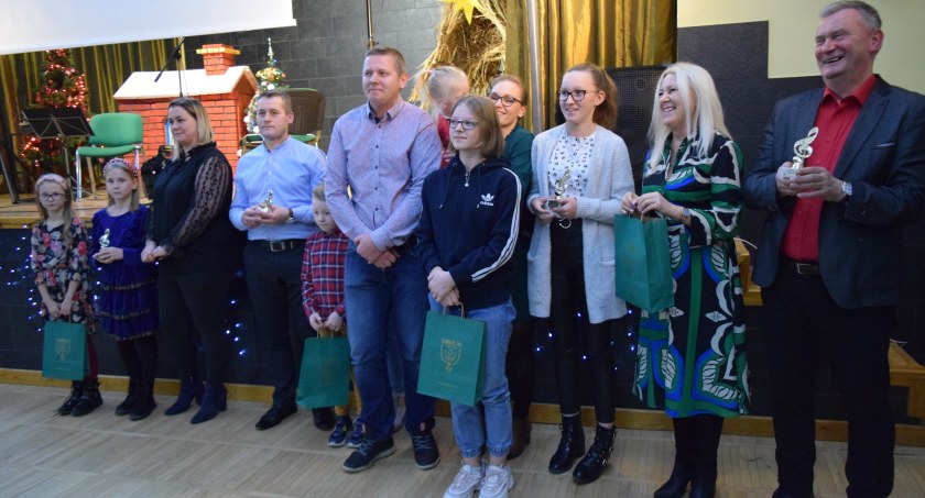 Laureaci II Gminnego Przeglądu Kolęd i Pastorałek w Chmielnie wyłonieni