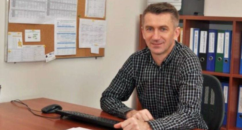 D. Zelewski o sytuacji w szkołach: Kompletna dezorganizacja nauki - ani porządne nauczanie zdalne, ani stacjonarne