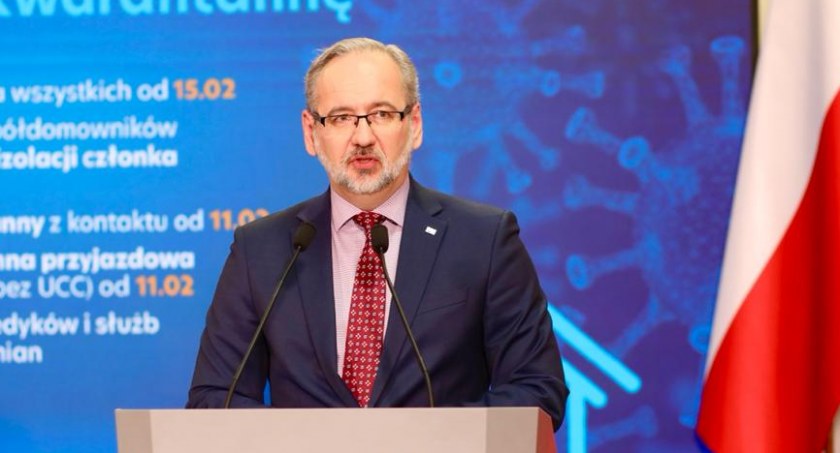 Minister zdrowia: to początek końca pandemii. Młodzież wraca do szkół. Co z obostrzeniami?