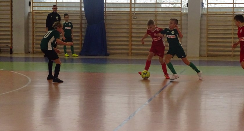Piłkarze APK Jedynki Kartuzy ze zwycięstwem w turnieju Kiełpino CUP rocznika 2009
